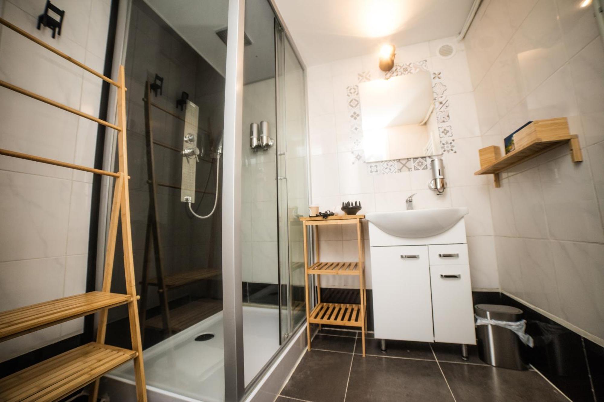 City Centre Hidden Gem! Apartment For Up To 3 People Brussels Exterior photo